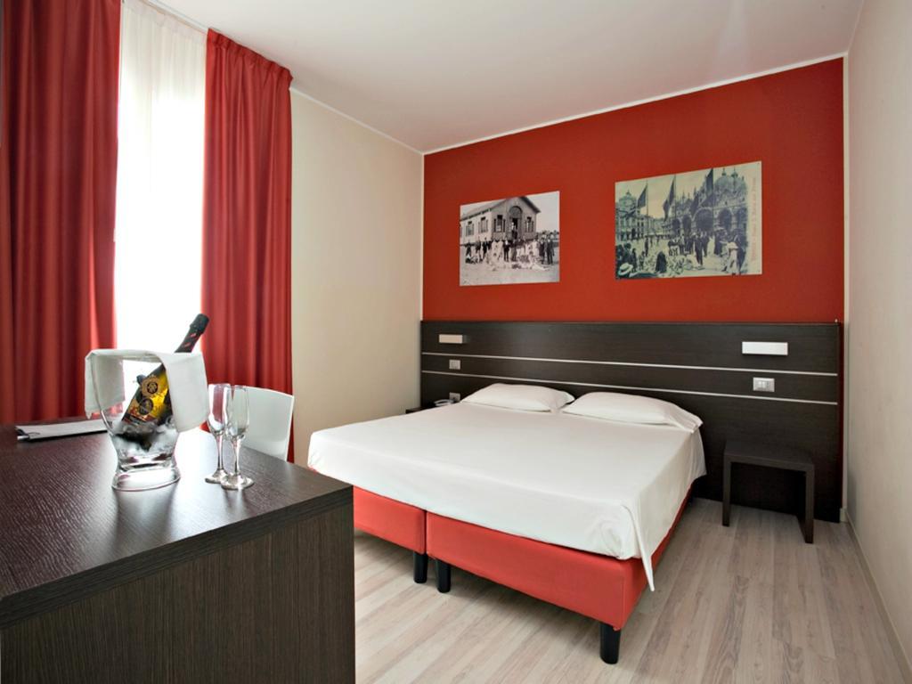 Hotel Vienna Lido di Jesolo Ngoại thất bức ảnh